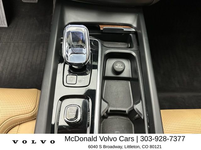 Certified 2023 Volvo XC60 B5 Ultimate w/ Climate Package AWD/4WD image 20