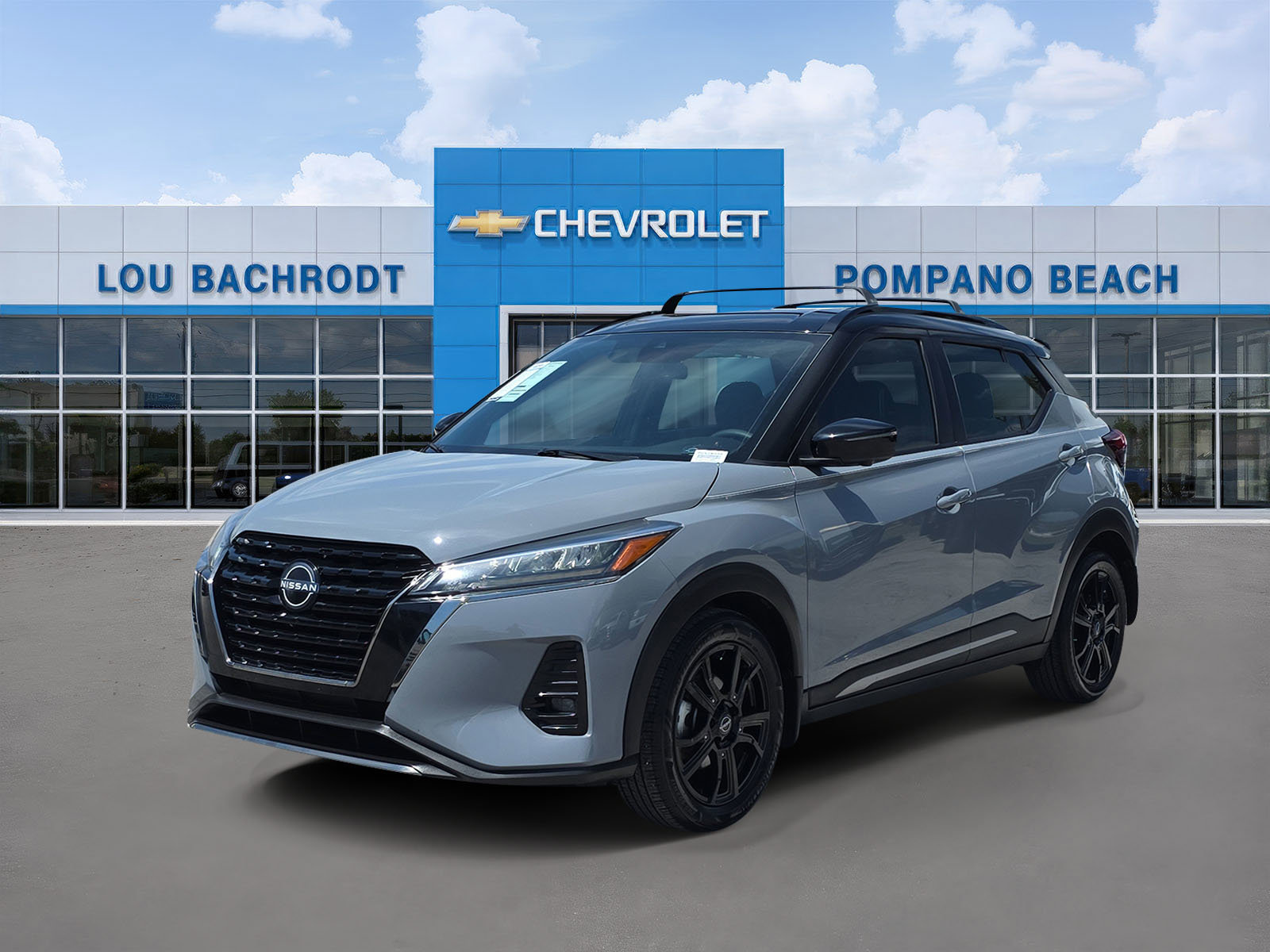 Used 2022 Nissan Kicks SR w/ Premium Package image 3