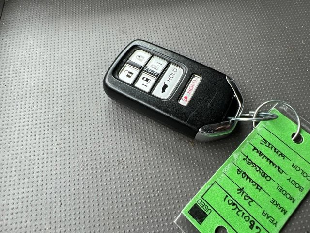 Used 2016 Honda Odyssey Touring Elite image 14