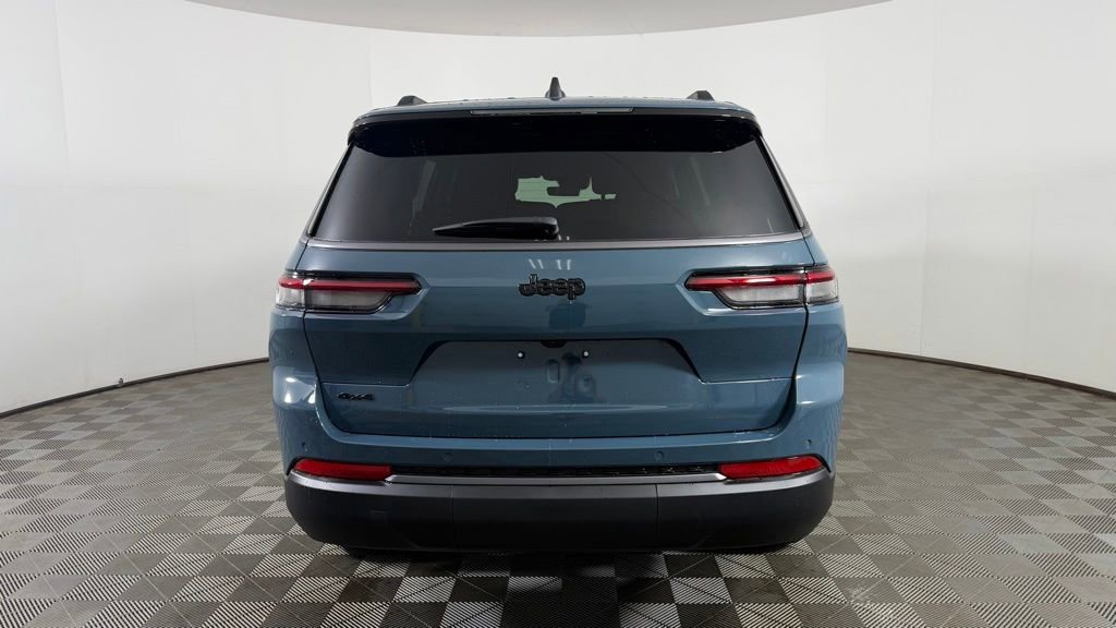 New 2026 Jeep Grand Cherokee L Limited AWD/4WD image 6
