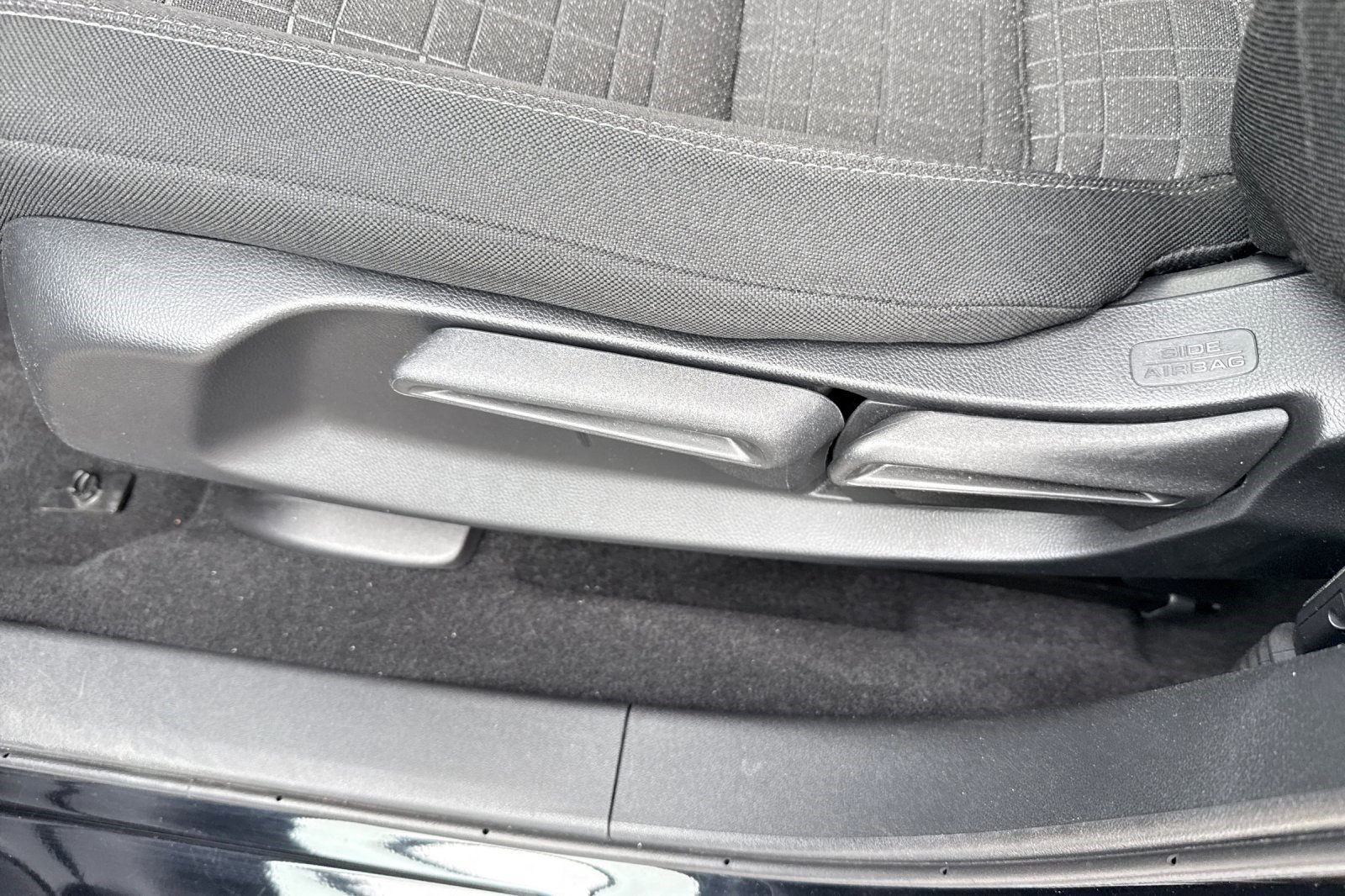 Certified 2023 Honda HR-V LX image 13