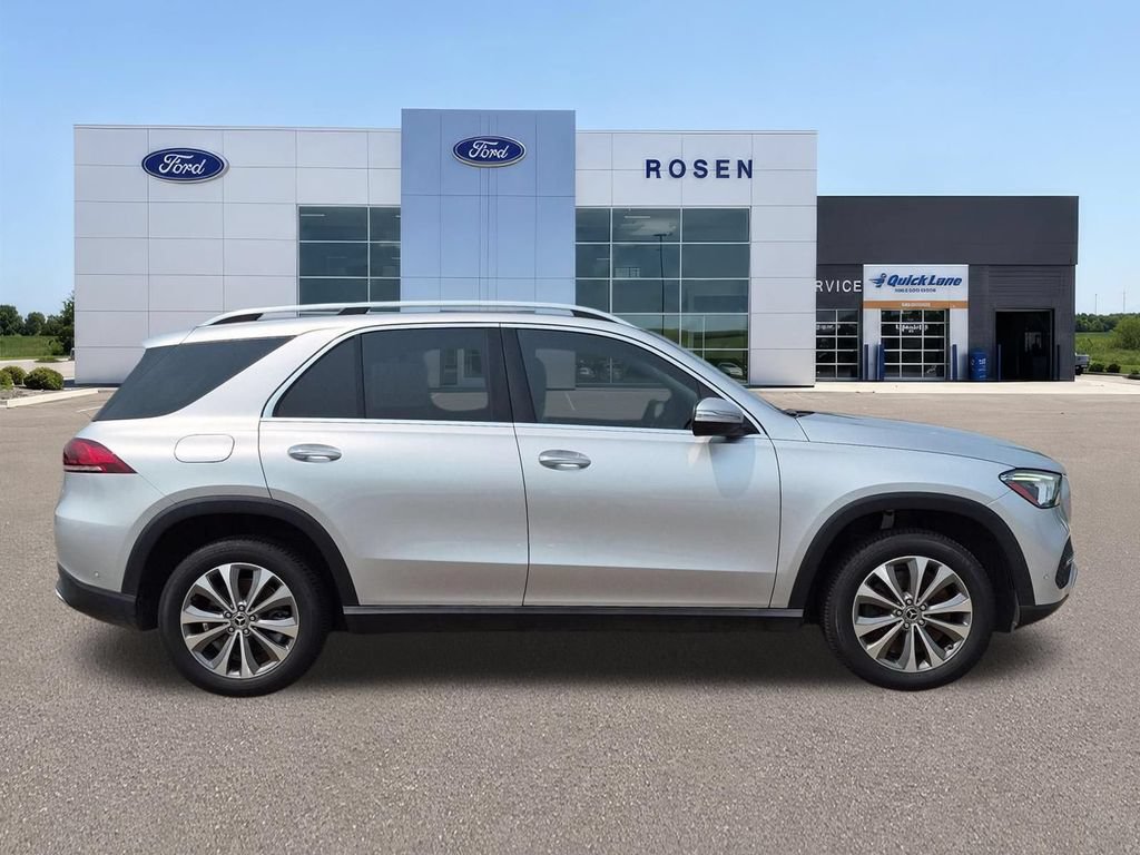 Used 2020 Mercedes-Benz GLE 450 4MATIC w/ MBUX Technology Package image 2