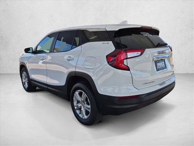 Used 2024 GMC Terrain SLE AWD/4WD image 8