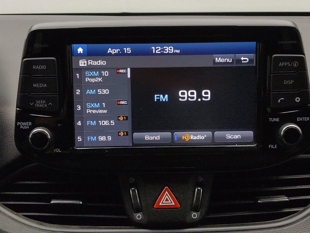 Used 2020 Hyundai Elantra GT FWD image 25