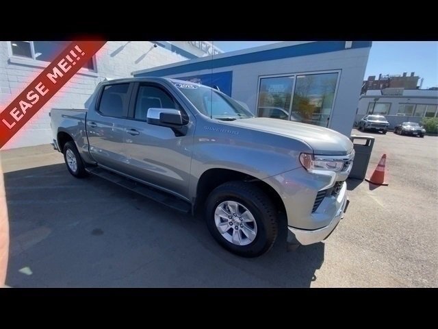 Used 2025 Chevrolet Silverado 1500 LT w/ Protection Package image 3