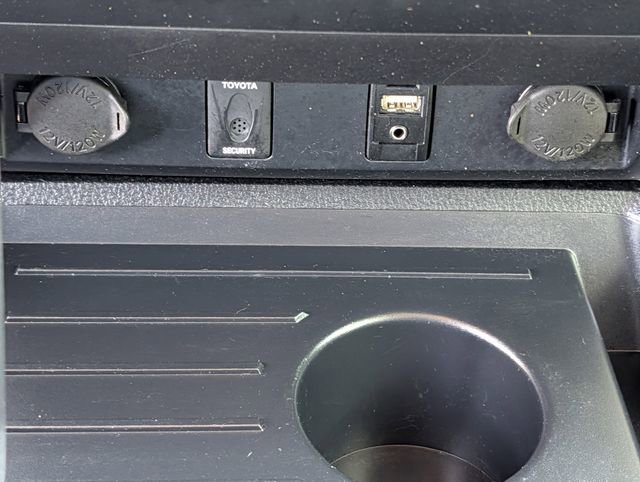 Used 2019 Toyota Tundra Limited w/ Limited Premium Package image 16