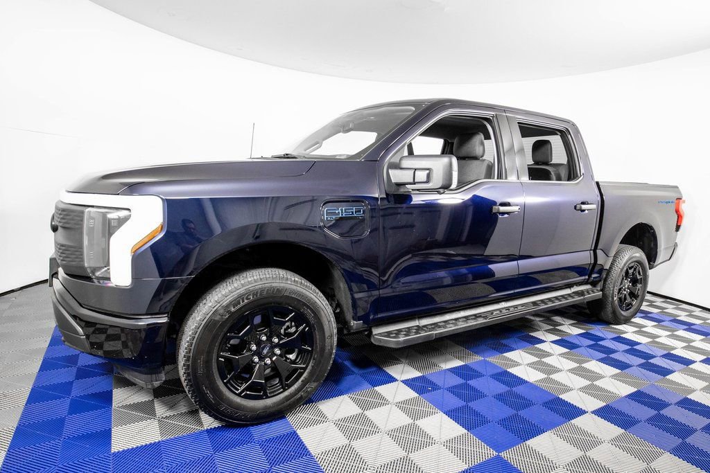 Used 2025 Ford F150 Lightning XLT image 1