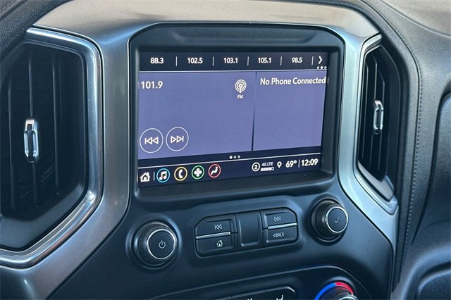 Used 2021 Chevrolet Silverado 1500 LT Trail Boss image 14