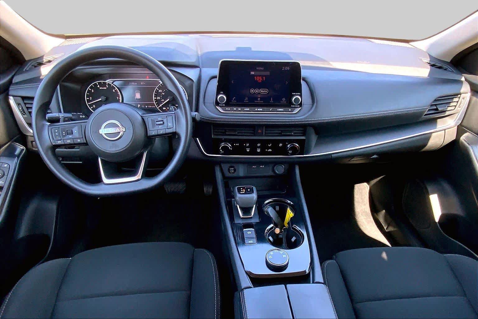 Used 2024 Nissan Rogue S AWD/4WD image 16