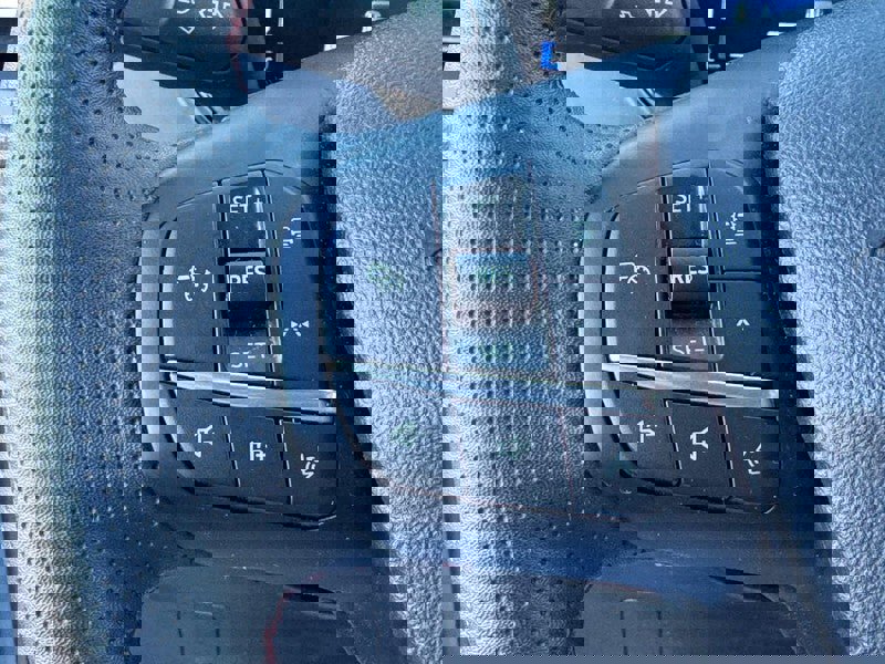 Used 2025 Ford Escape ST-Line w/ Tech Pack #1 image 18