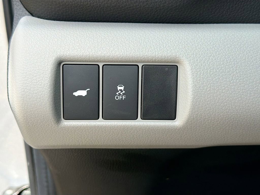 Used 2023 Honda Pilot Touring image 17