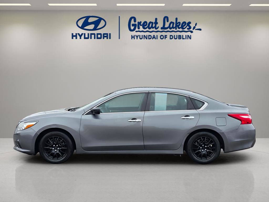 Used 2016 Nissan Altima 2.5 S w/ Power Driver Seat Package image 2