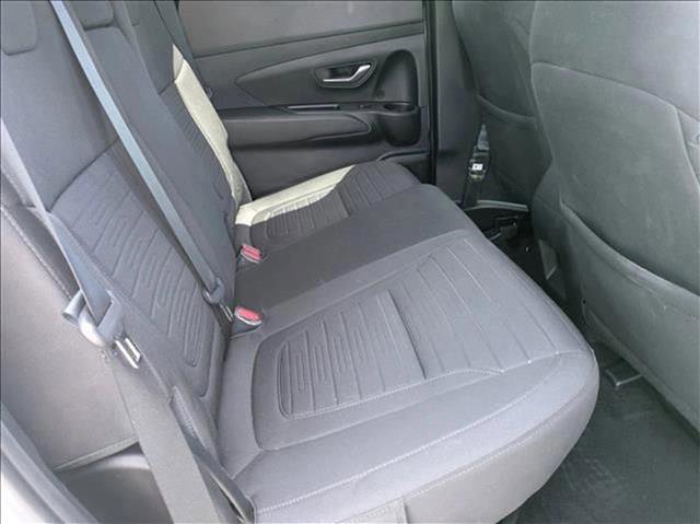 Used 2022 Hyundai Santa Cruz SEL image 17