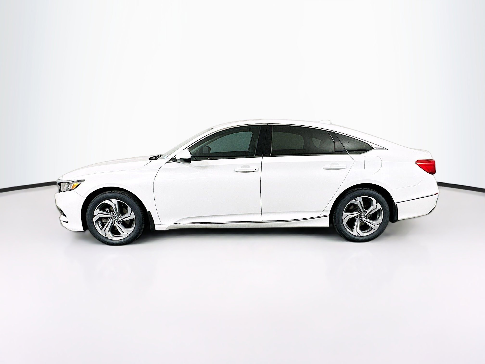Used 2019 Honda Accord EX-L image 4