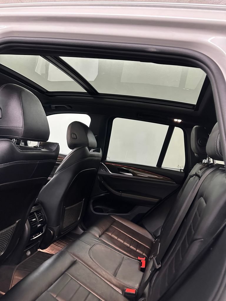 Used 2018 BMW X3 xDrive30i w/ Premium Package AWD/4WD image 23