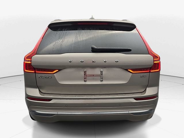 Used 2023 Volvo XC60 B5 Plus w/ Protection Package Premier image 8
