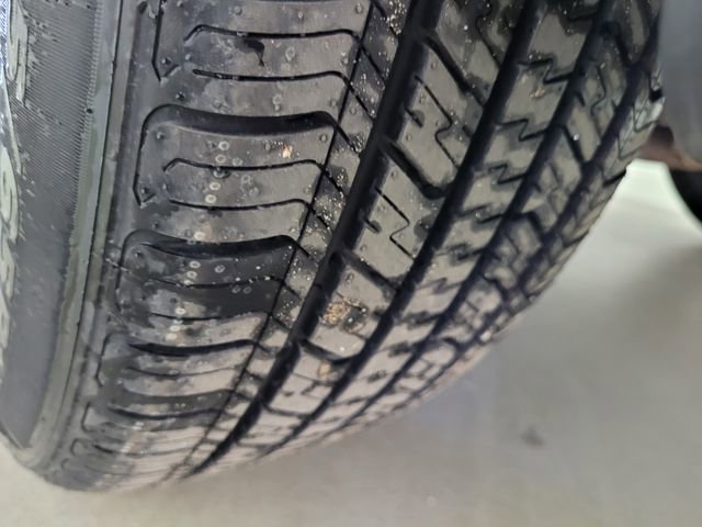 Used 2016 Nissan Rogue SV image 22