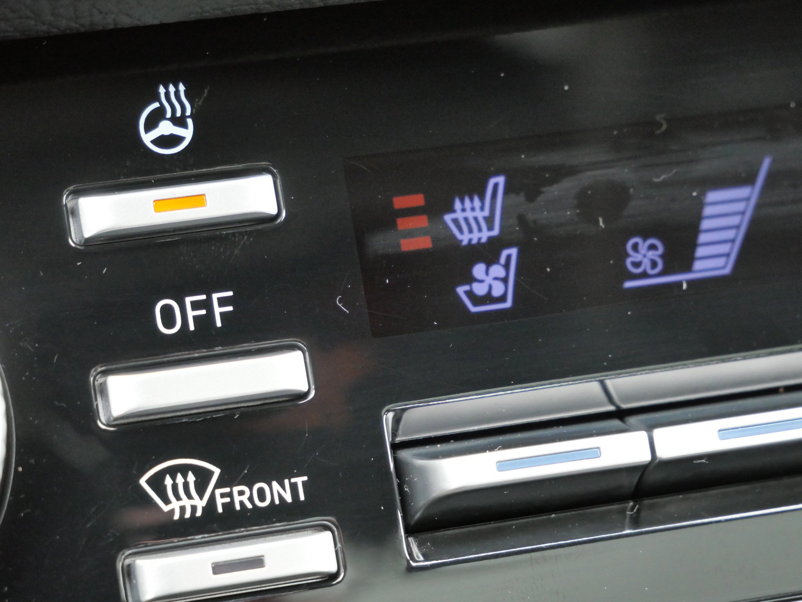 Used 2023 Hyundai Sonata Limited image 30