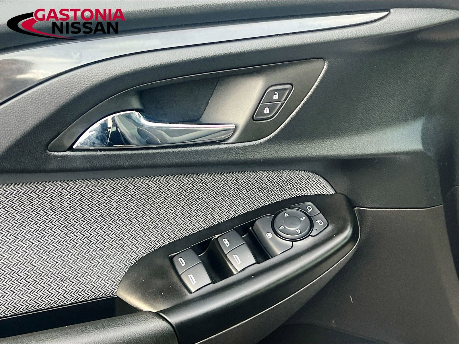 Used 2023 Chevrolet TrailBlazer LS image 23