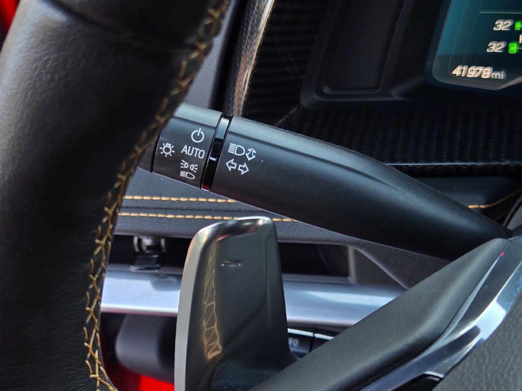 Used 2021 Chevrolet Corvette Stingray Preferred Conv w/ Z51 Performance Package RWD image 33