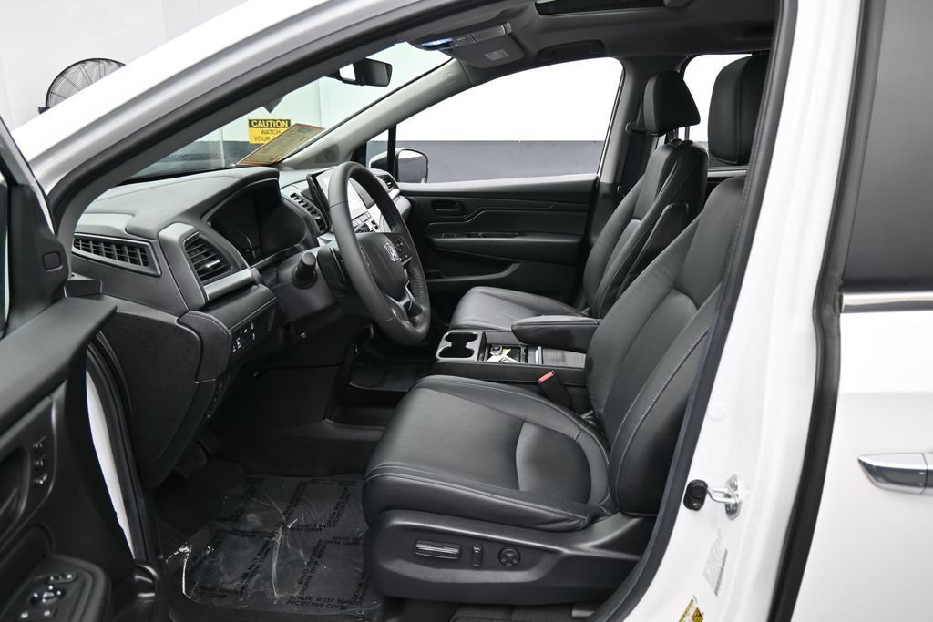 Used 2024 Honda Odyssey EX-L image 12