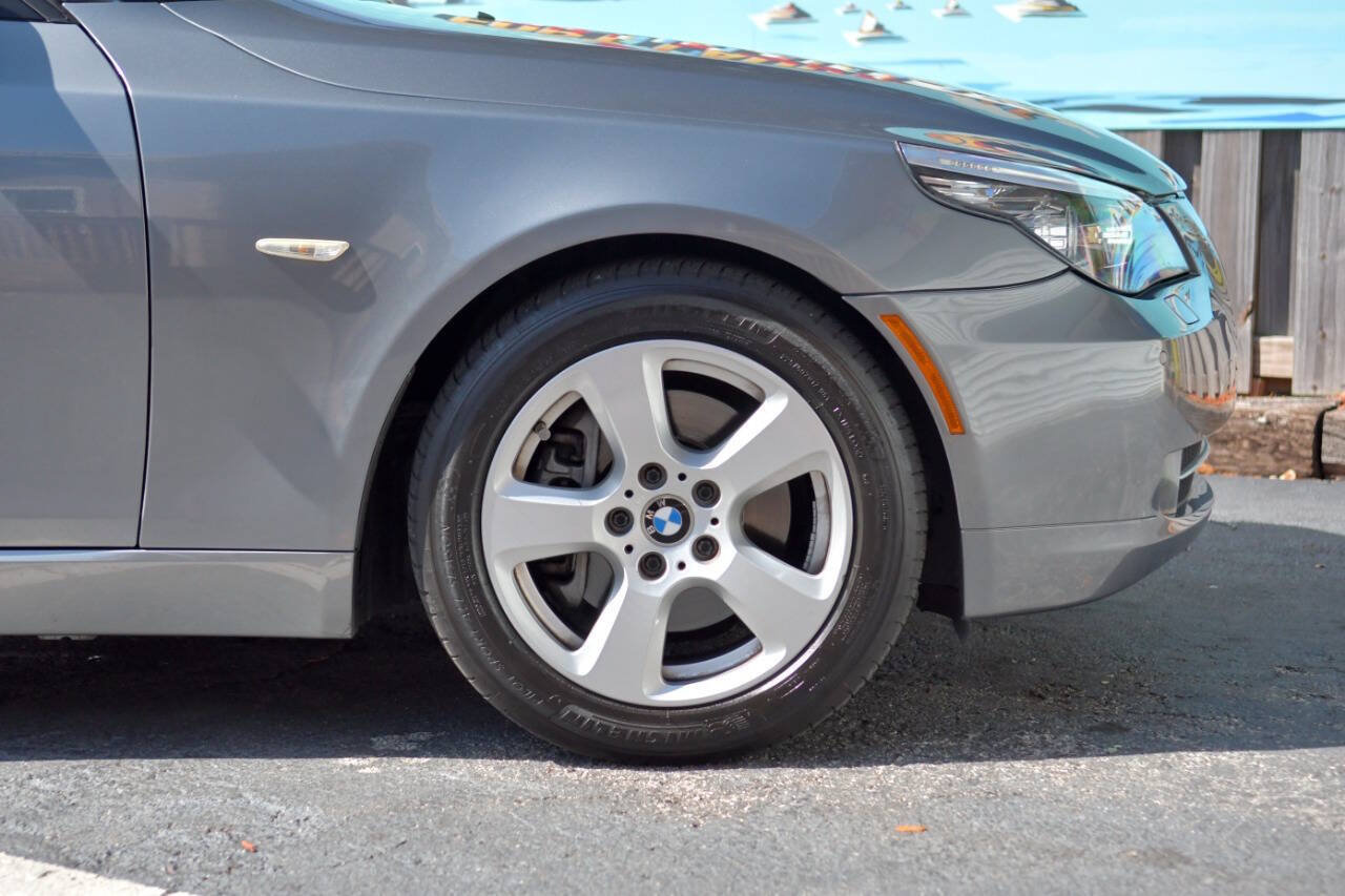 Used 2008 BMW 535xi Sedan w/ Premium Pkg AWD/4WD image 39