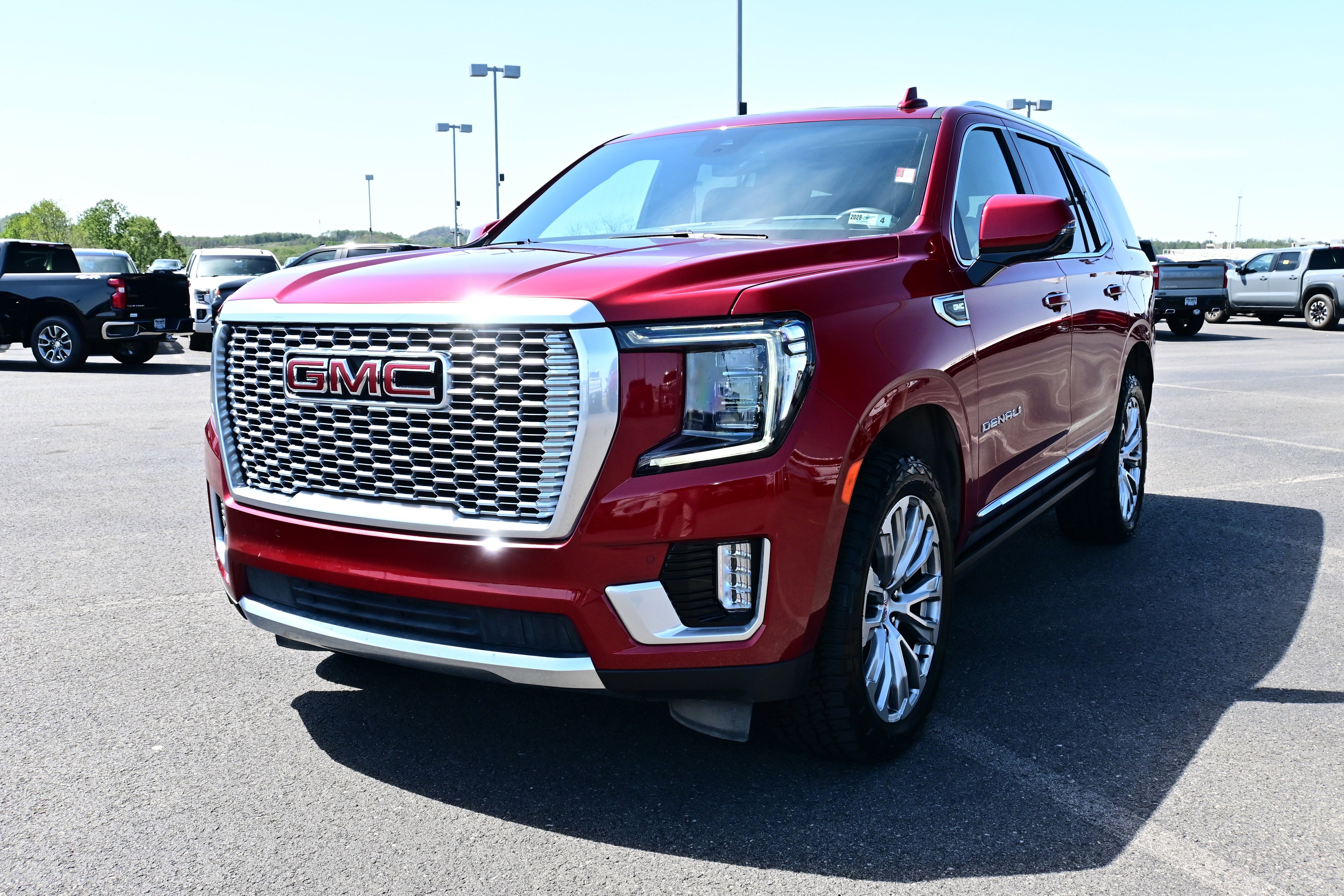 Used 2024 GMC Yukon Denali w/ Max Trailering Package AWD/4WD image 4
