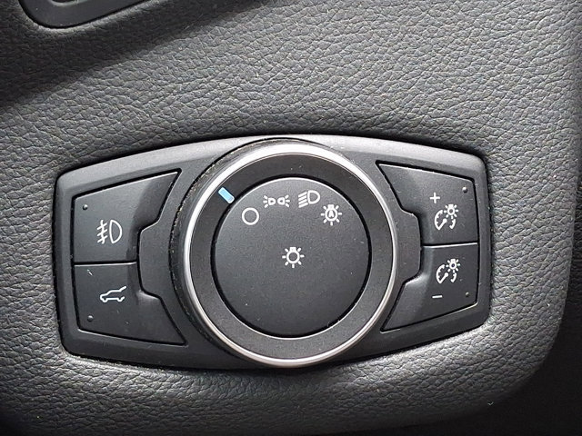 Used 2018 Ford Escape SE w/ SE Sync 3 Package image 24