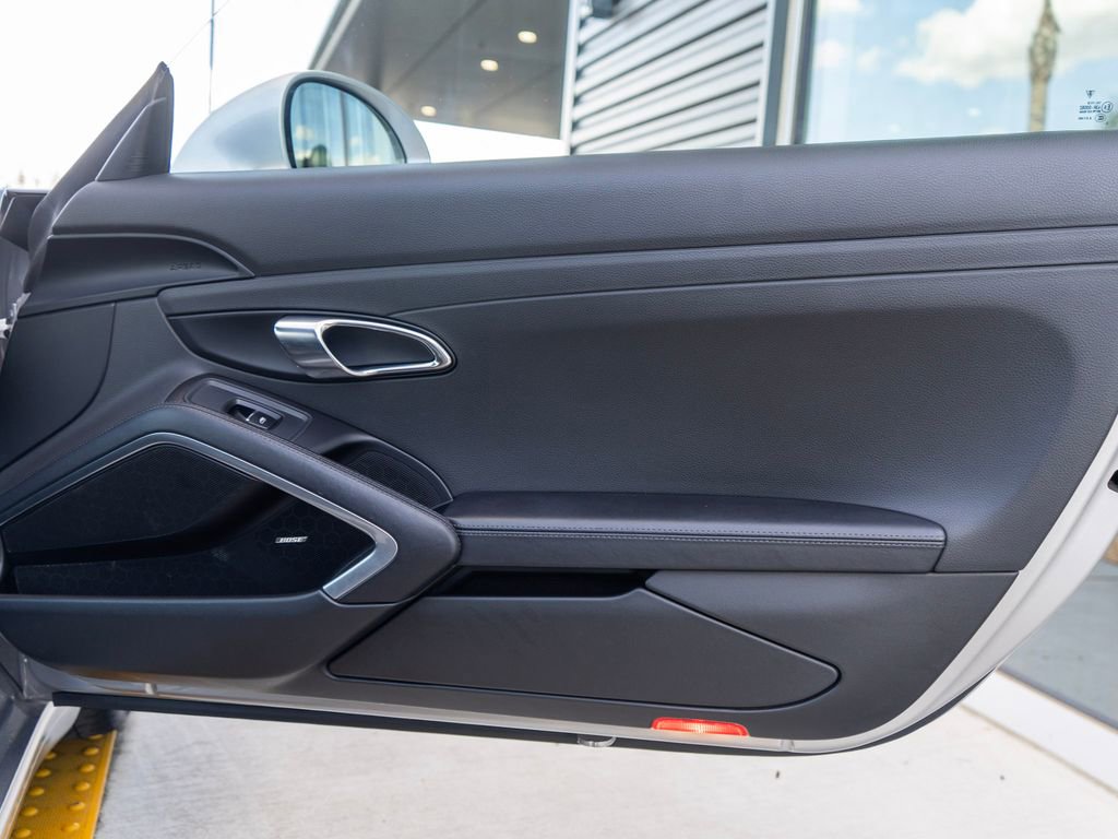 Used 2017 Porsche 911 Carrera S image 30