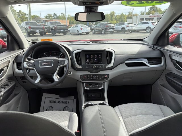 Used 2023 GMC Terrain SLE w/ Driver Convenience Package FWD image 19