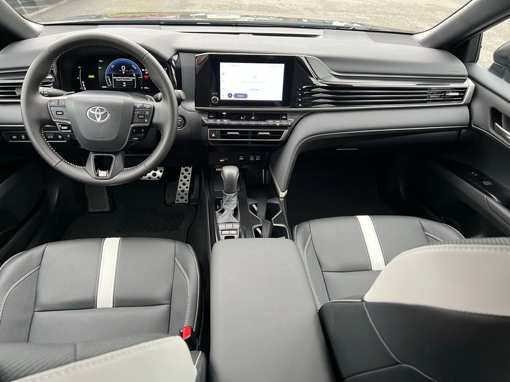 Used 2026 Toyota Camry SE w/ Convenience Package FWD image 19
