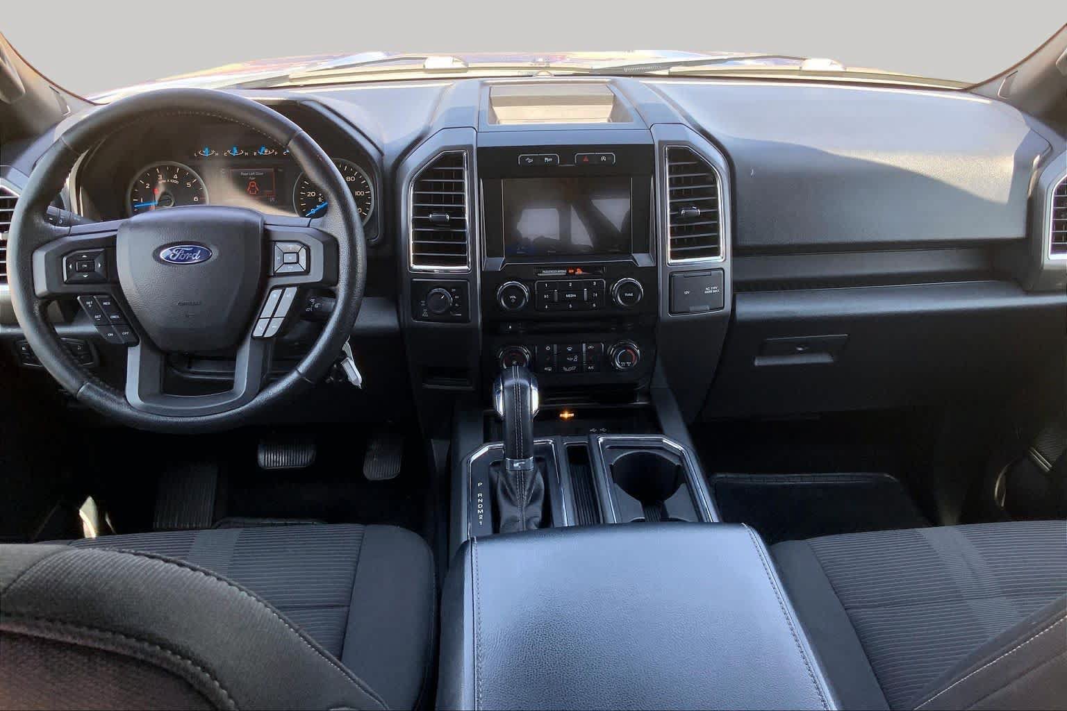 Used 2016 Ford F150 XLT w/ Equipment Group 302A Luxury AWD/4WD image 16