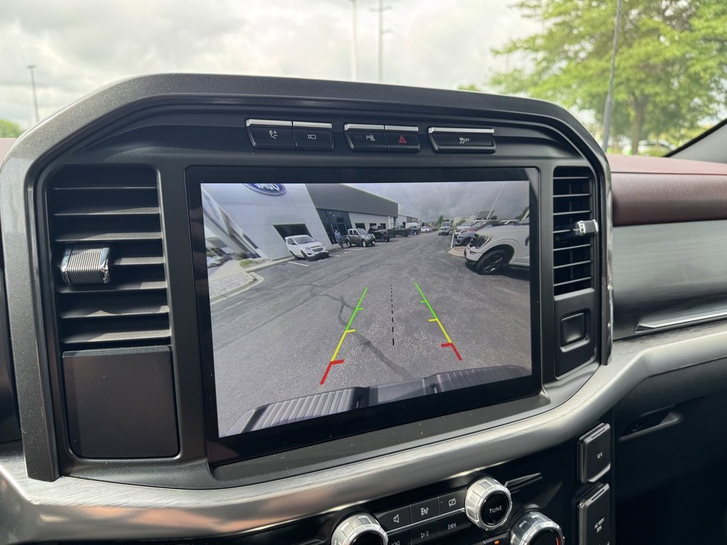 Used 2023 Ford F150 Lariat w/ Equipment Group 502A High image 28