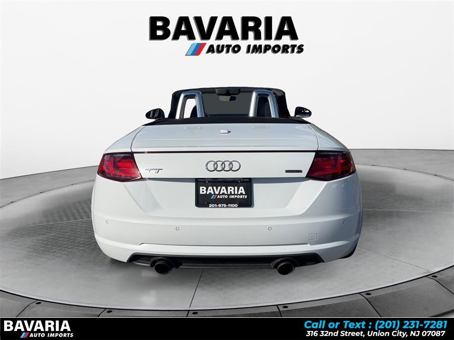 Used 2017 Audi TT 2.0T w/ Technology Package AWD/4WD image 4