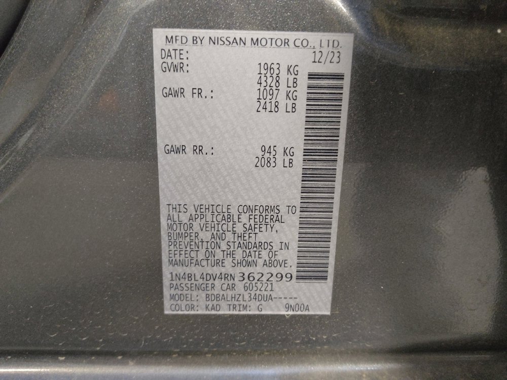 Used 2024 Nissan Altima 2.5 SV image 33