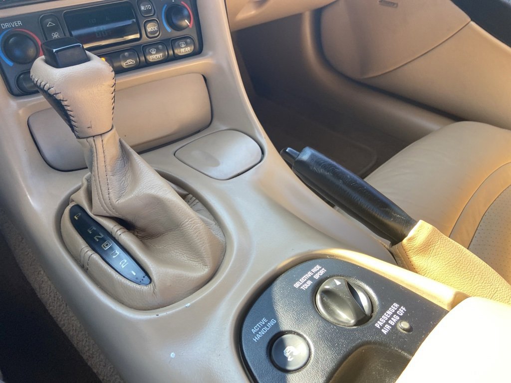 Used 2003 Chevrolet Corvette Convertible w/ Preferred Equipment Group1 image 13