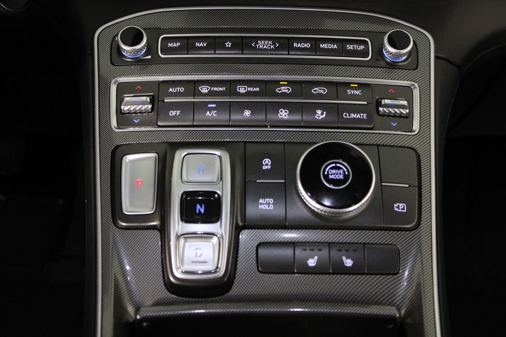 Certified 2023 Hyundai Santa Fe SEL w/ Premium Package image 23