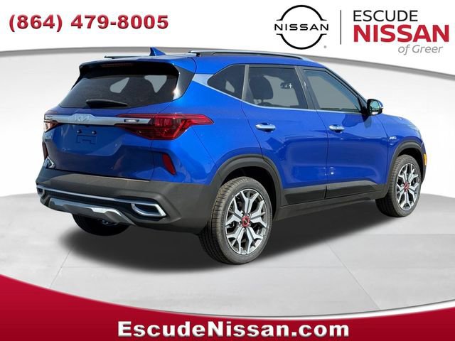 Used 2022 Kia Seltos SX w/ Sunroof Package AWD/4WD image 3