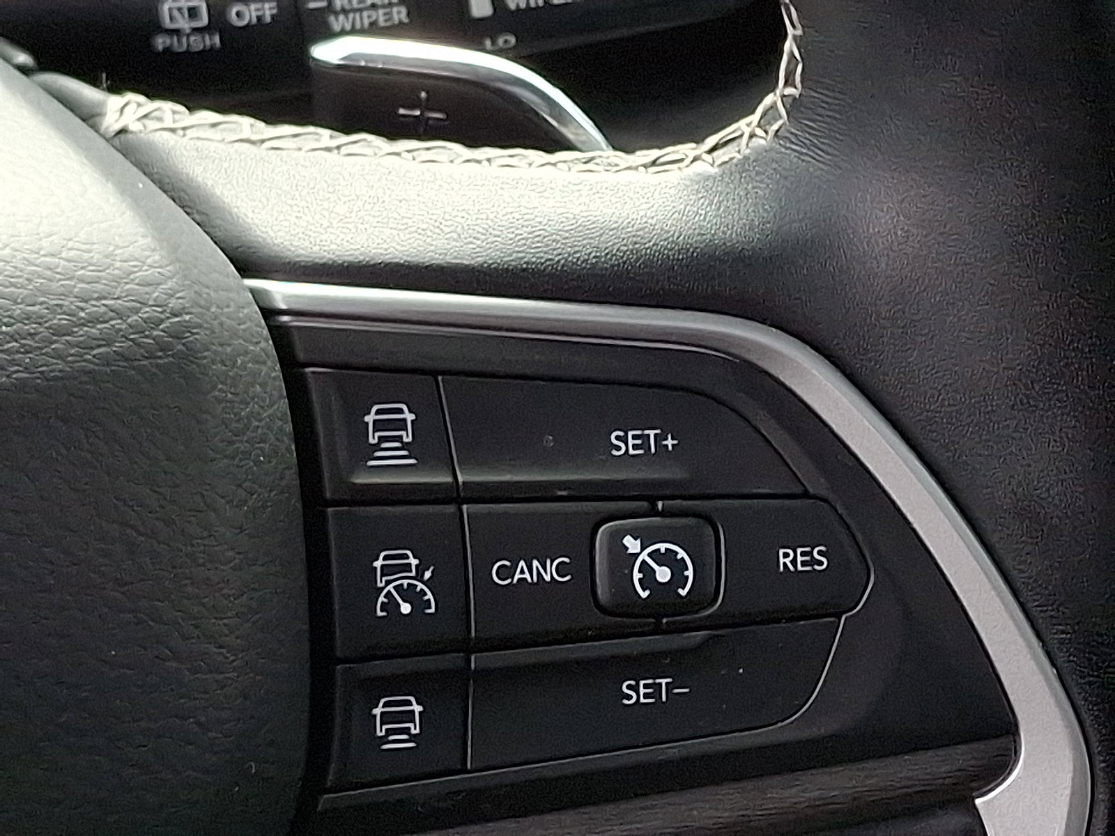 Used 2021 Jeep Grand Cherokee L Limited image 23