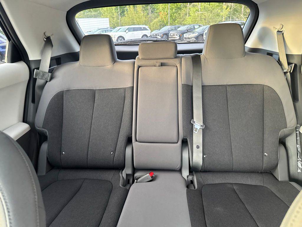 New 2027 Hyundai Ioniq 5 SE AWD/4WD image 20