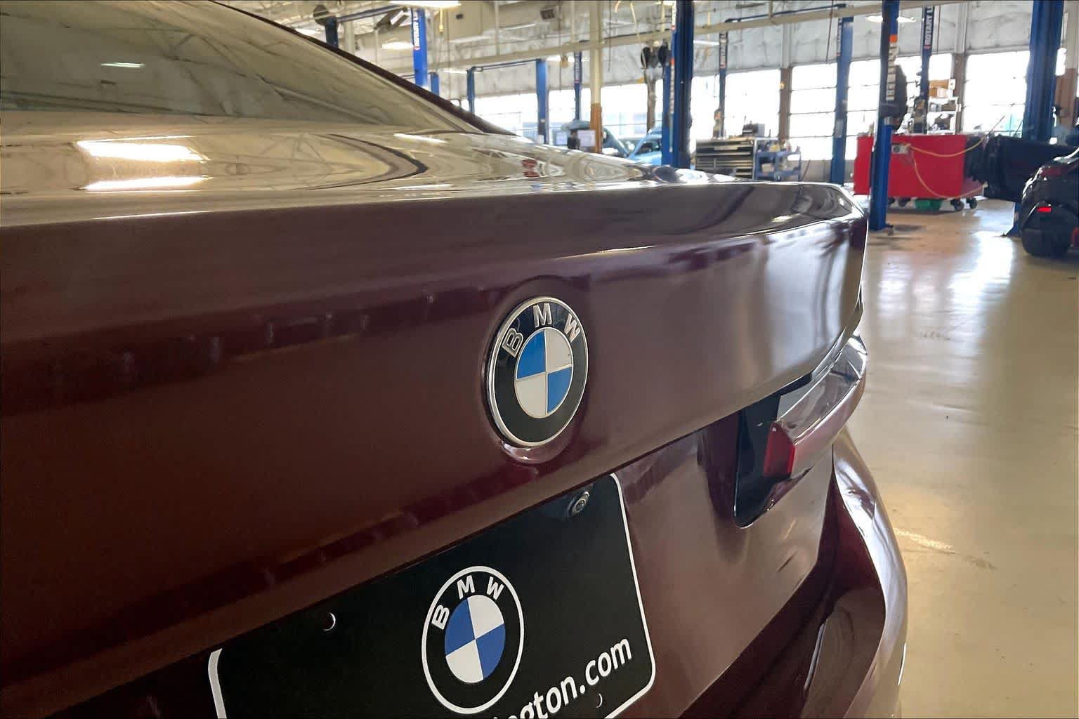 Used 2023 BMW 540i xDrive AWD/4WD image 30