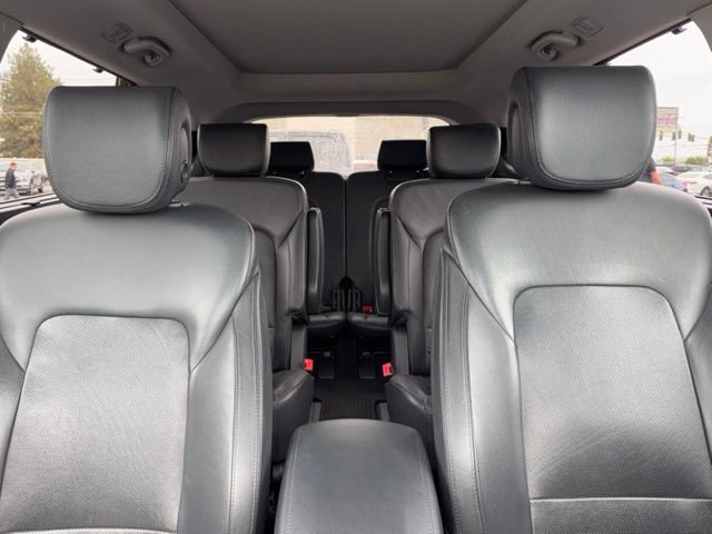 Used 2015 Hyundai Santa Fe Limited w/ Option Group 04 AWD/4WD image 34