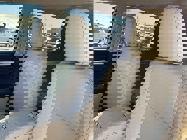 Used 2017 Toyota Highlander XLE image 25