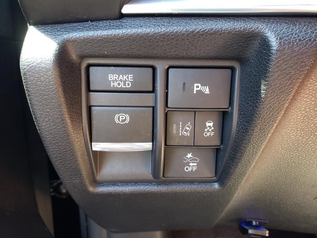 Used 2019 Acura MDX w/ Technology & Entertainment AWD/4WD image 23