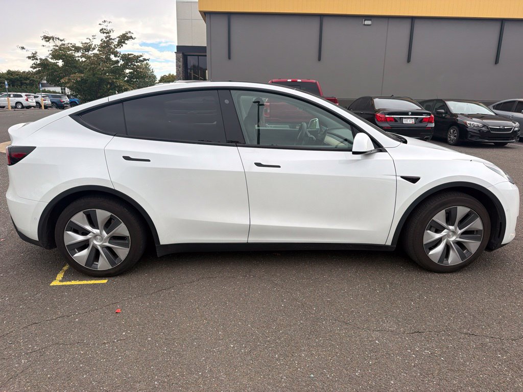 Used 2021 Tesla Model Y Long Range AWD/4WD image 6
