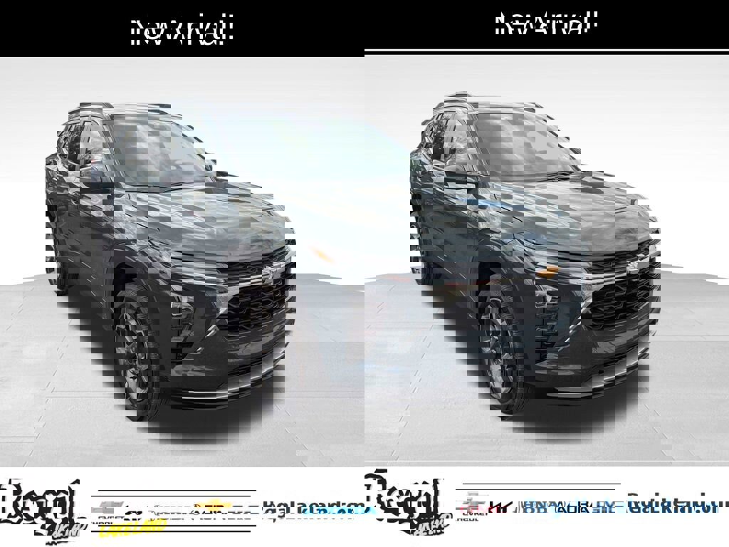 Used 2025 Chevrolet Trax LT image 1