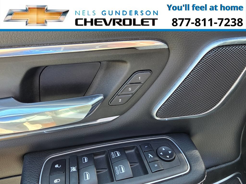 Used 2023 RAM 1500 Laramie AWD/4WD image 19