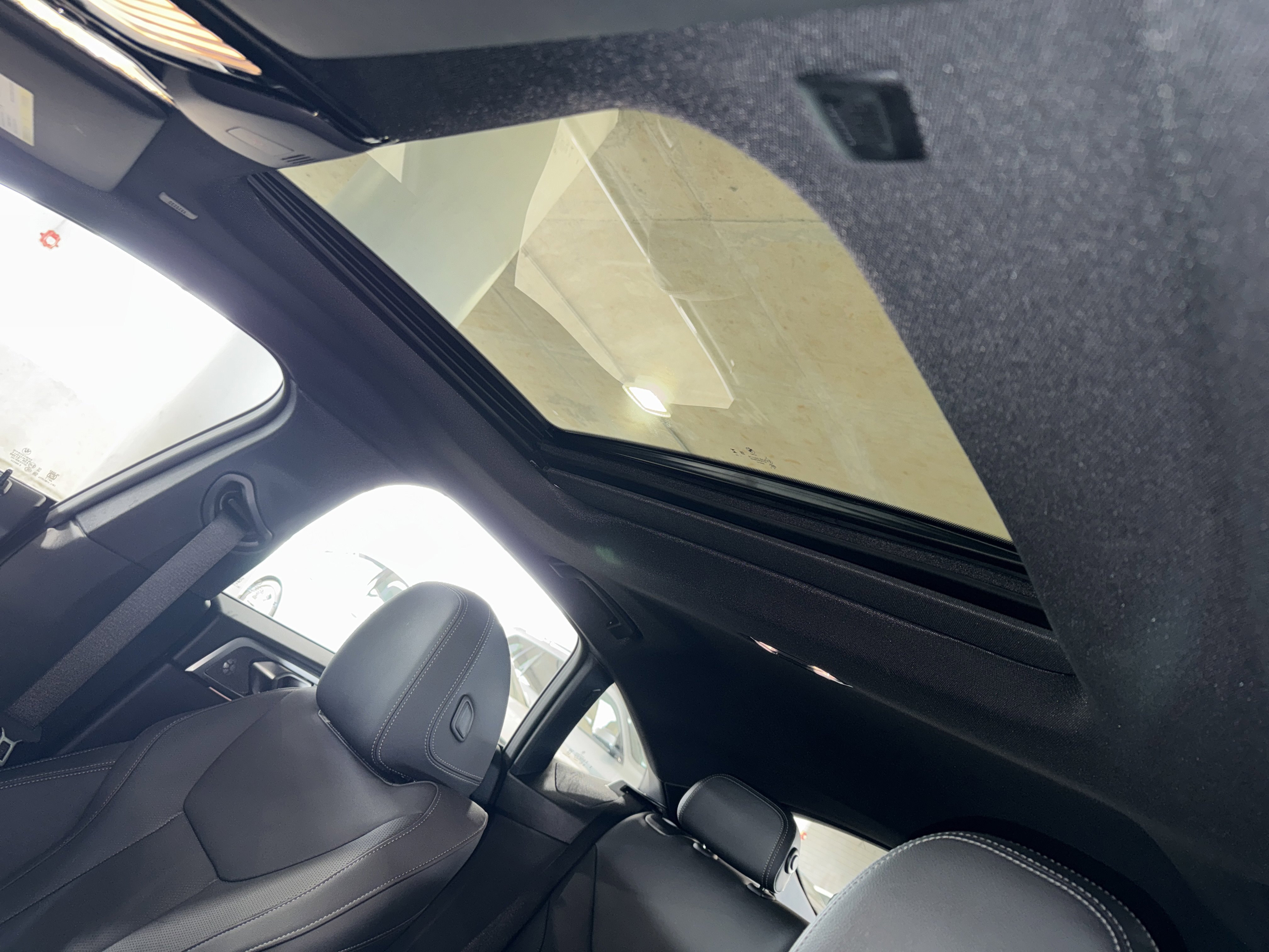 Certified 2025 BMW M440i image 32