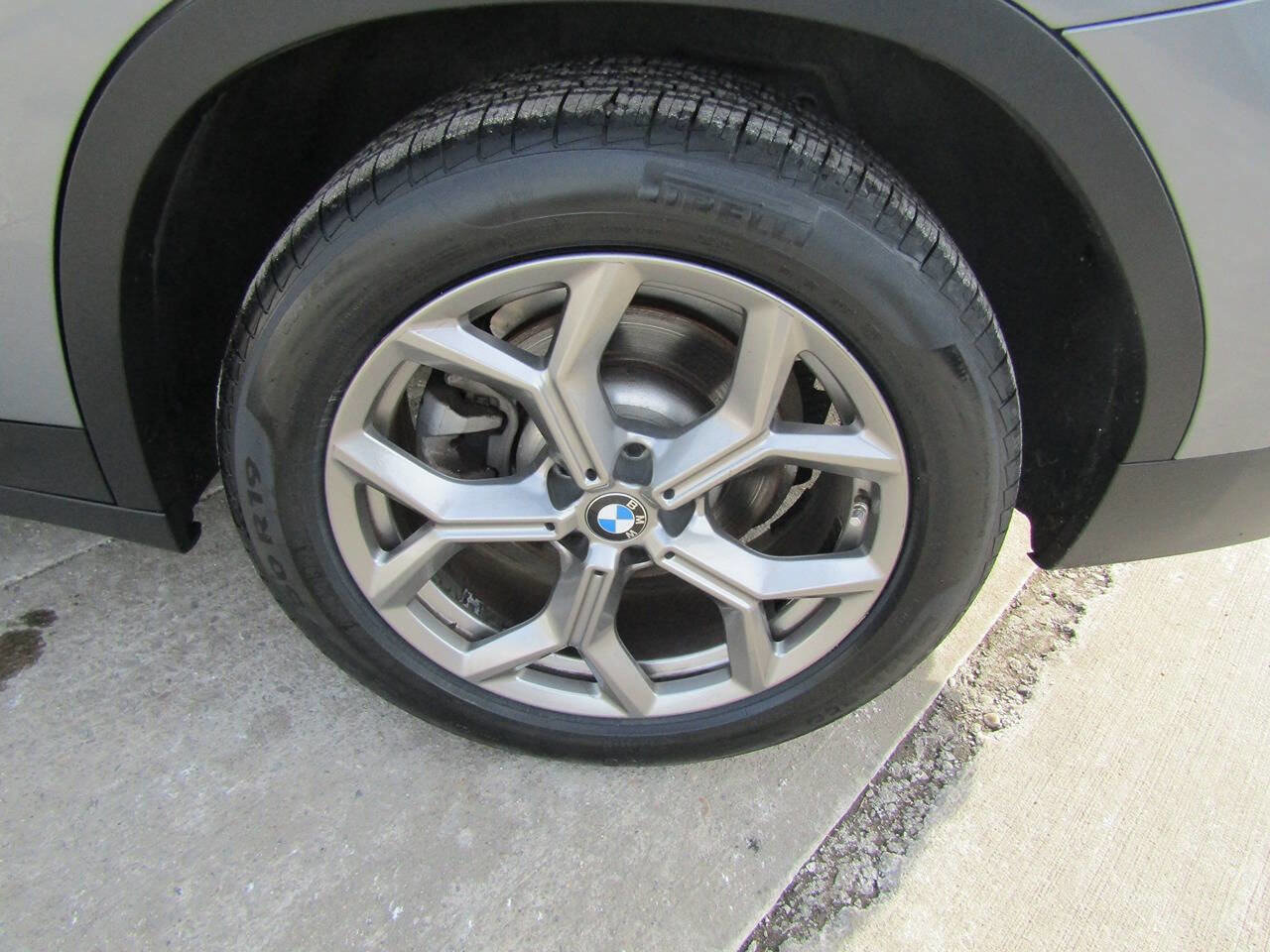 Used 2024 BMW X3 xDrive30i image 9