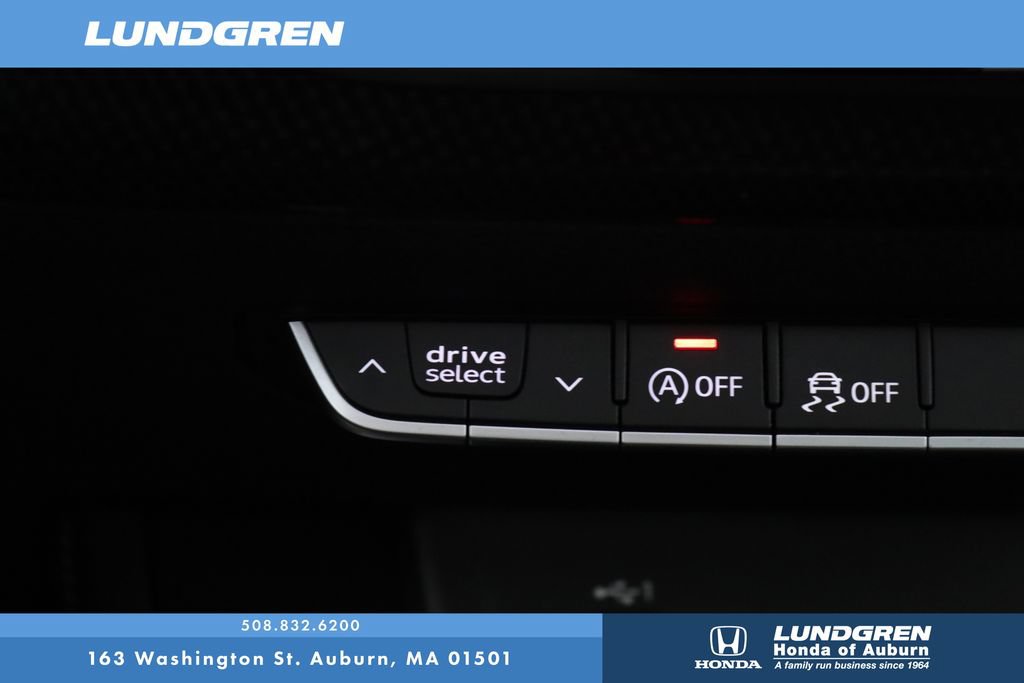 Used 2019 Audi S4 Premium Plus w/ Premium Plus Package AWD/4WD image 31